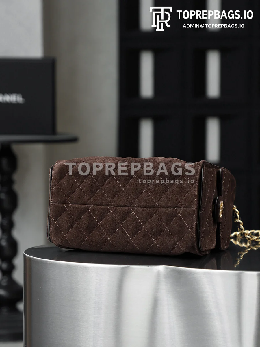 i1763365654798_4317_0_7 Chanel 25 Bag Small Hobo in Brown