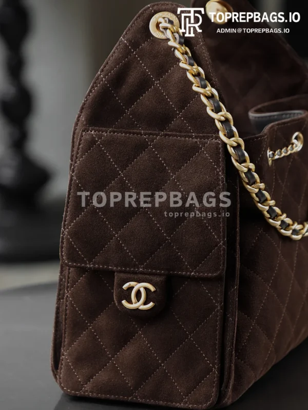 i1763365654798_6191_0_2 Chanel 25 Bag Small Hobo in Brown