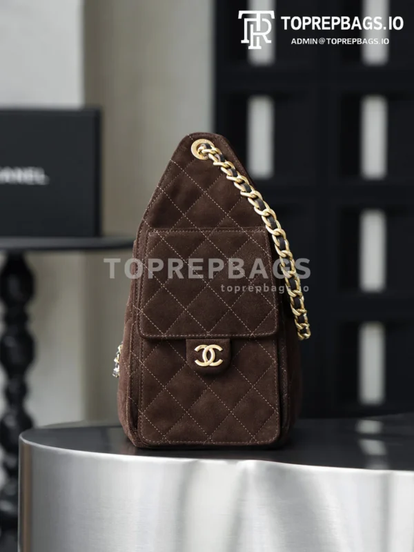 i1763365654798_6838_0_5 Chanel 25 Bag Small Hobo in Brown