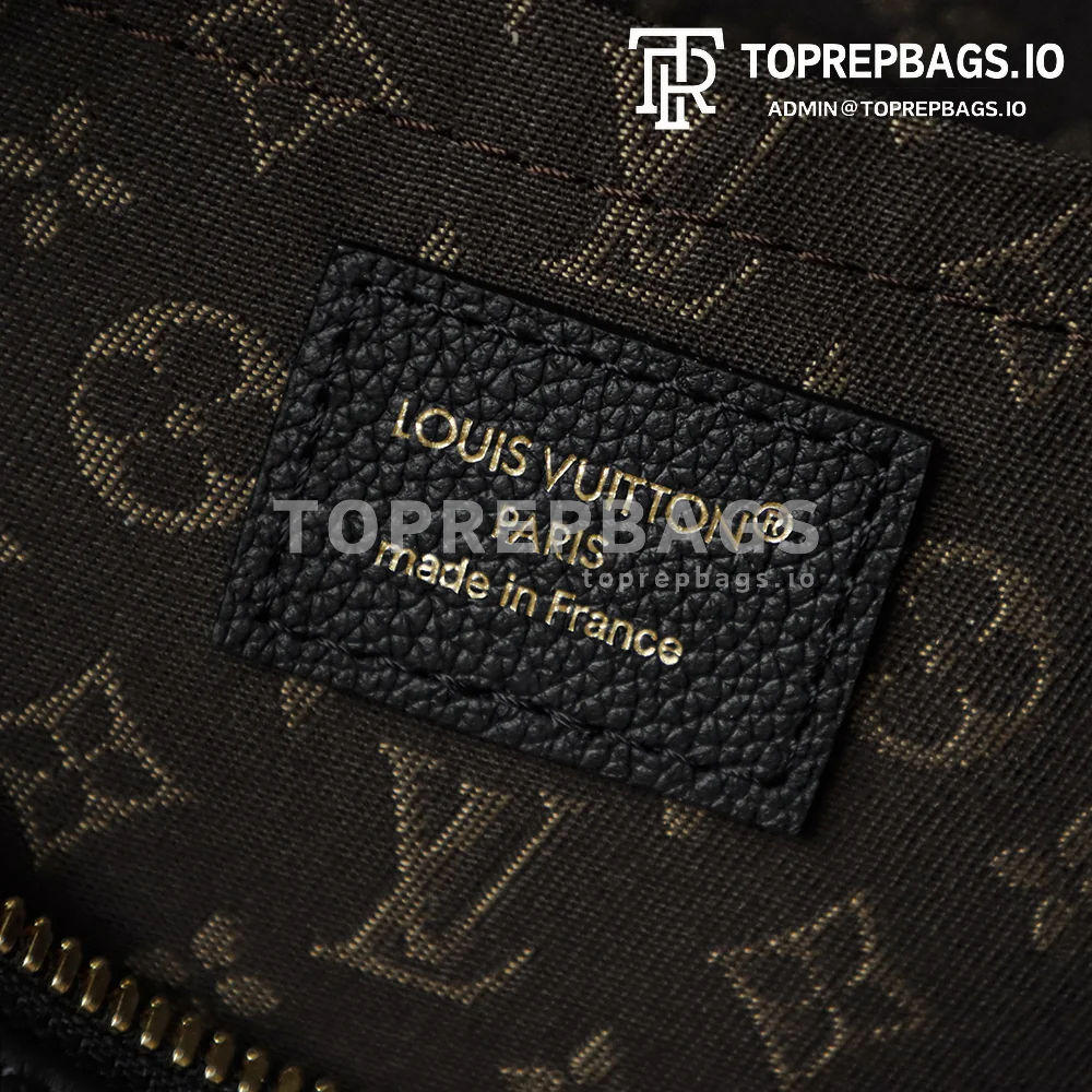 i1763460248036_2791_0_0 Louis Vuitton Express Small in Black