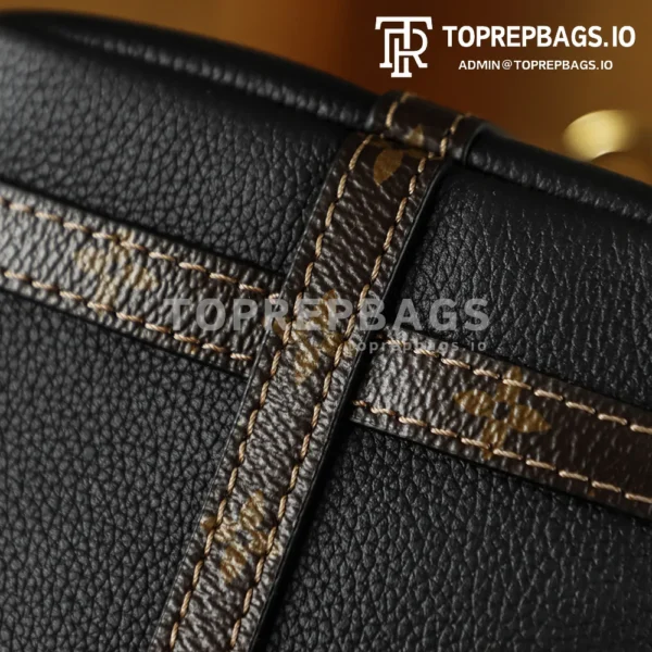 i1763460249201_1216_0_5 Louis Vuitton Express Small in Black
