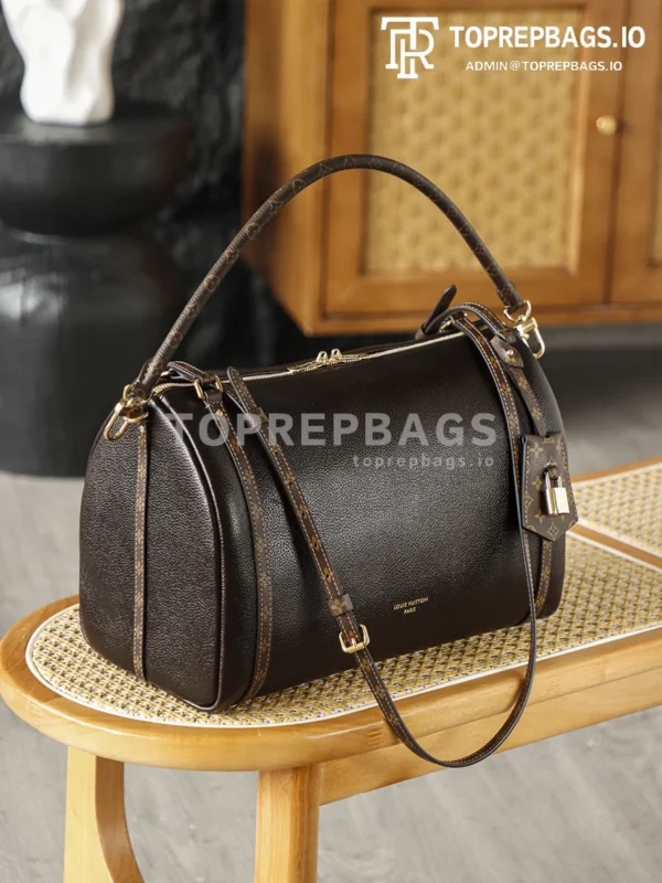 i1763460775516_113_0_6 Louis Vuitton Express in Brown