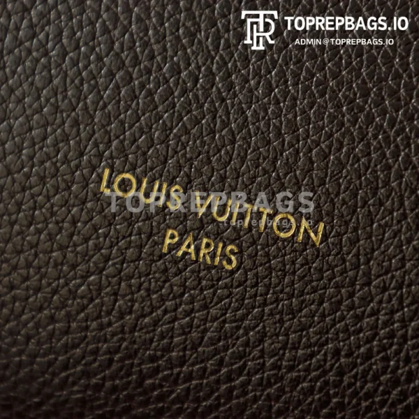 i1763460860255_2713_0_0 Louis Vuitton Express in Brown