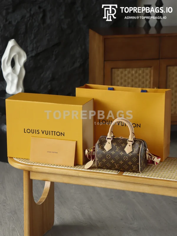 i1763461163860_8381_0_5 Louis Vuitton Speedy in Brown
