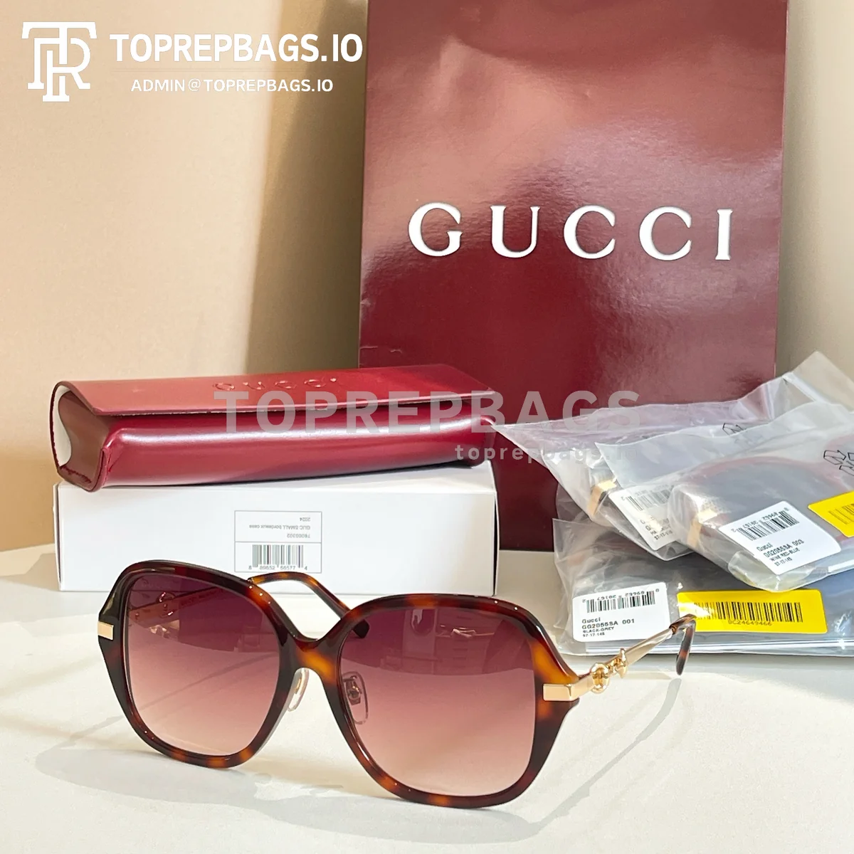 i1763526767525_5089_0_3 Gucci GG2055SA Sunglasses in Red