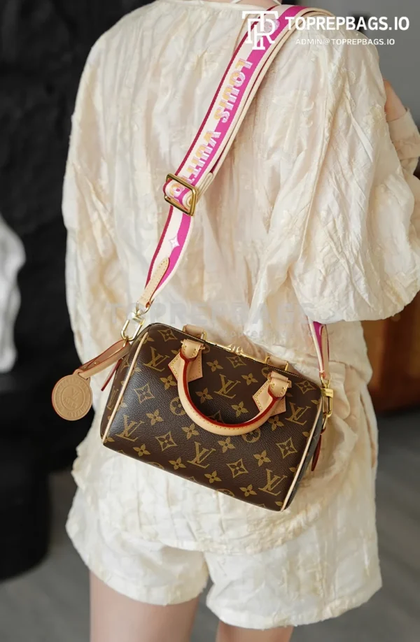 i1763533905699_9272_0_8 Louis Vuitton Speedy in Brown