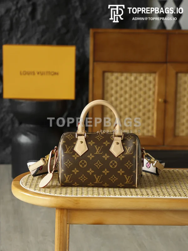 i1763534073191_4074_0_1 Louis Vuitton Speedy in Brown