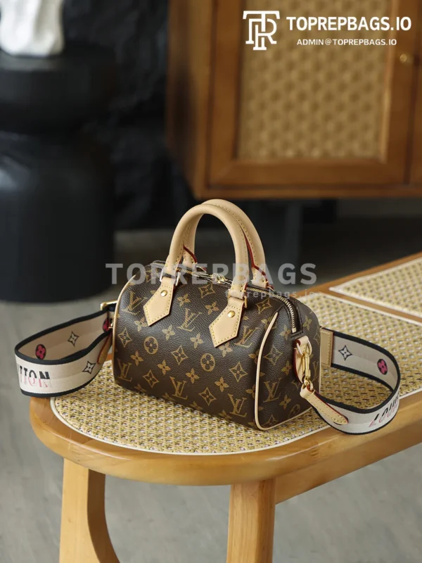 i1763534074159_6637_0_6 Louis Vuitton Speedy in Brown