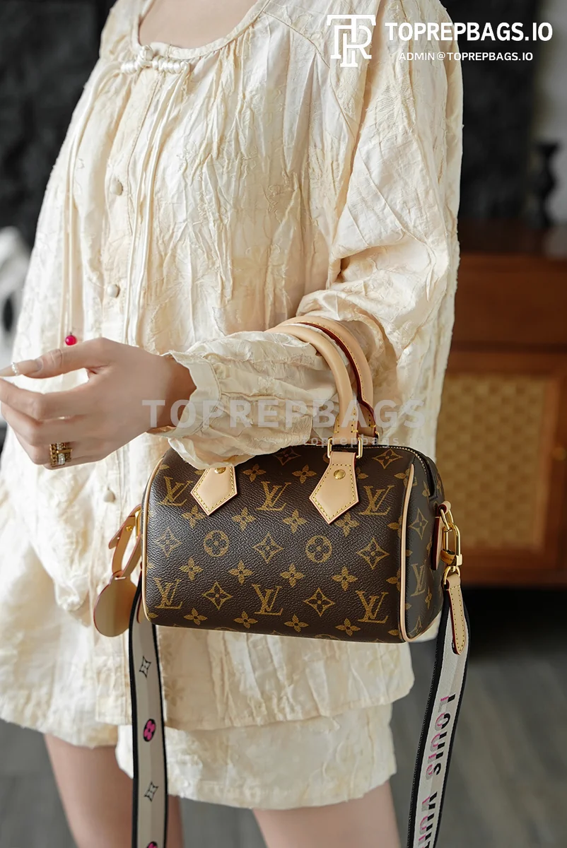 i1763534197045_6435_0_7 Louis Vuitton Speedy in Brown