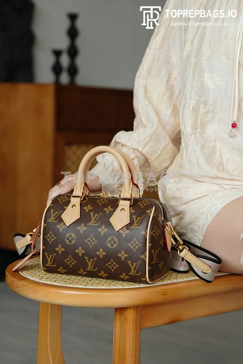 i1763534198068_6600_0_0 Louis Vuitton Speedy in Brown