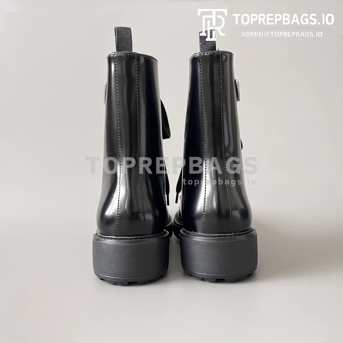 i1763558539960_2874_0_4 Prada Monolith in Black