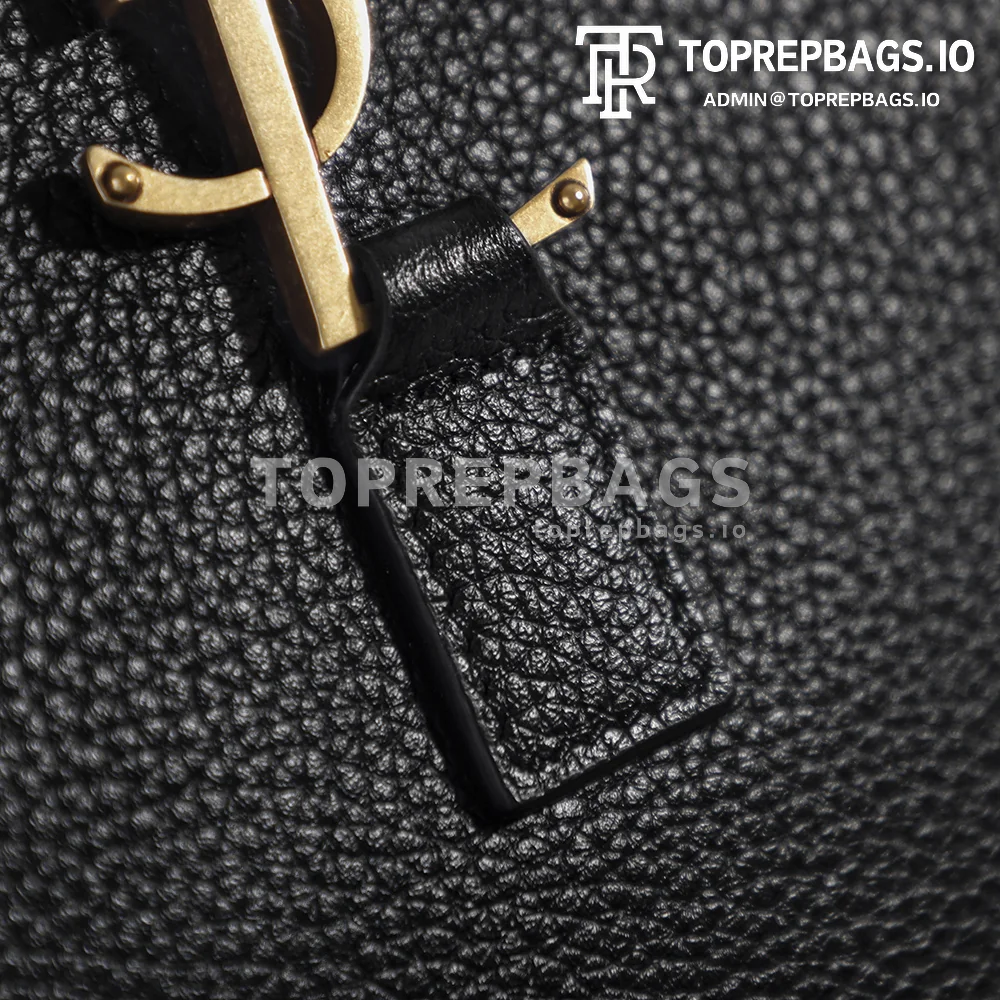 i1763612142466_9125_0_1 YSL Le 5 A 7 in Black