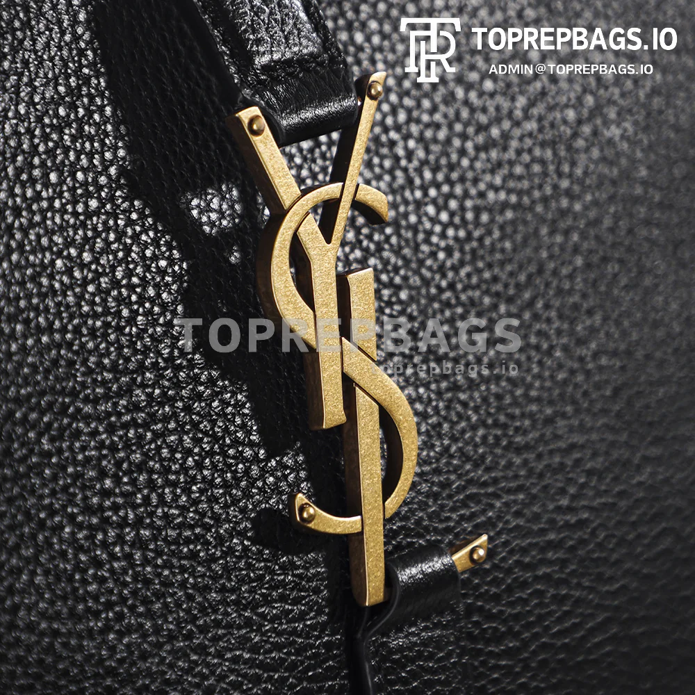i1763612143591_3910_0_0 YSL Le 5 A 7 in Black