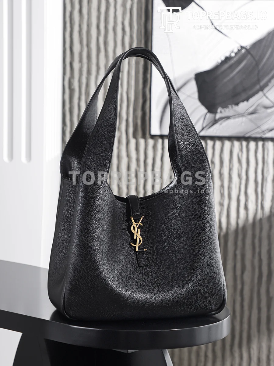 i1763612284703_752_0_8 YSL Le 5 A 7 in Black