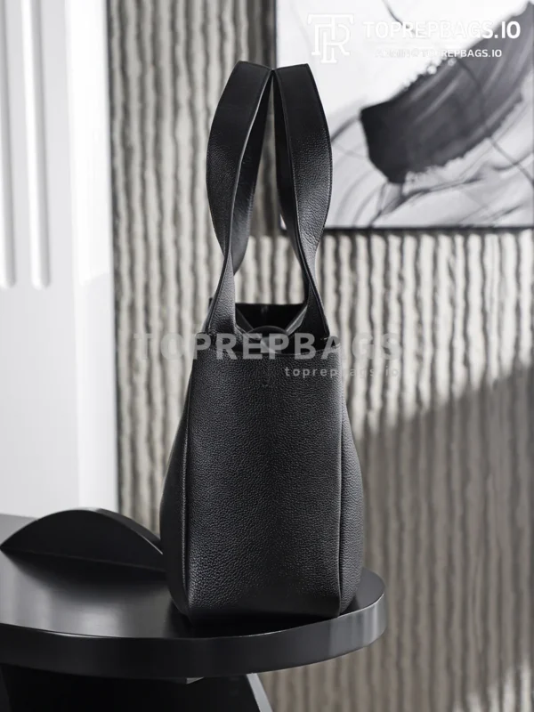 i1763612286375_9318_0_1 YSL Le 5 A 7 in Black