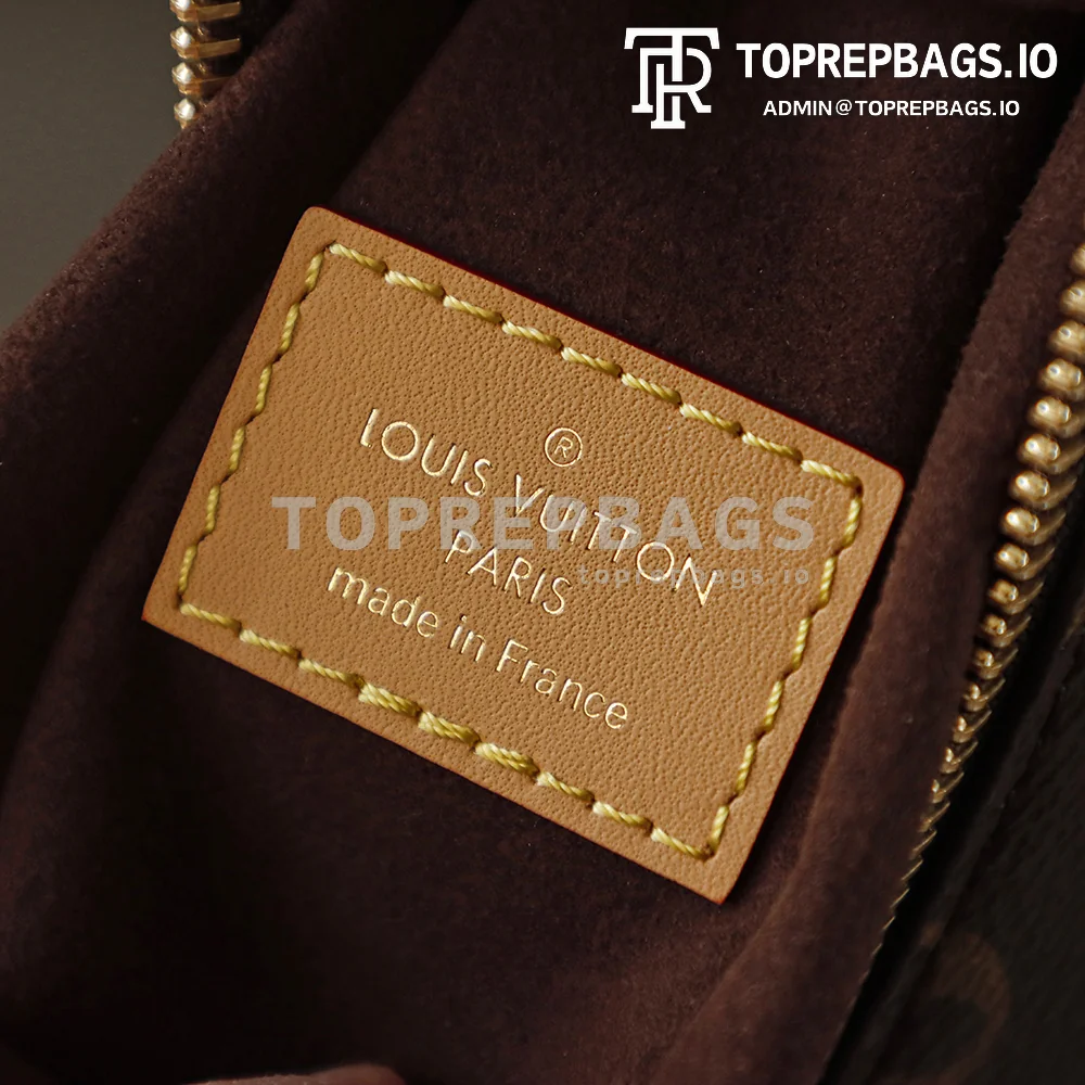 i1763637661551_8188_0_5 Louis Vuitton Side Trunk Small in Brown