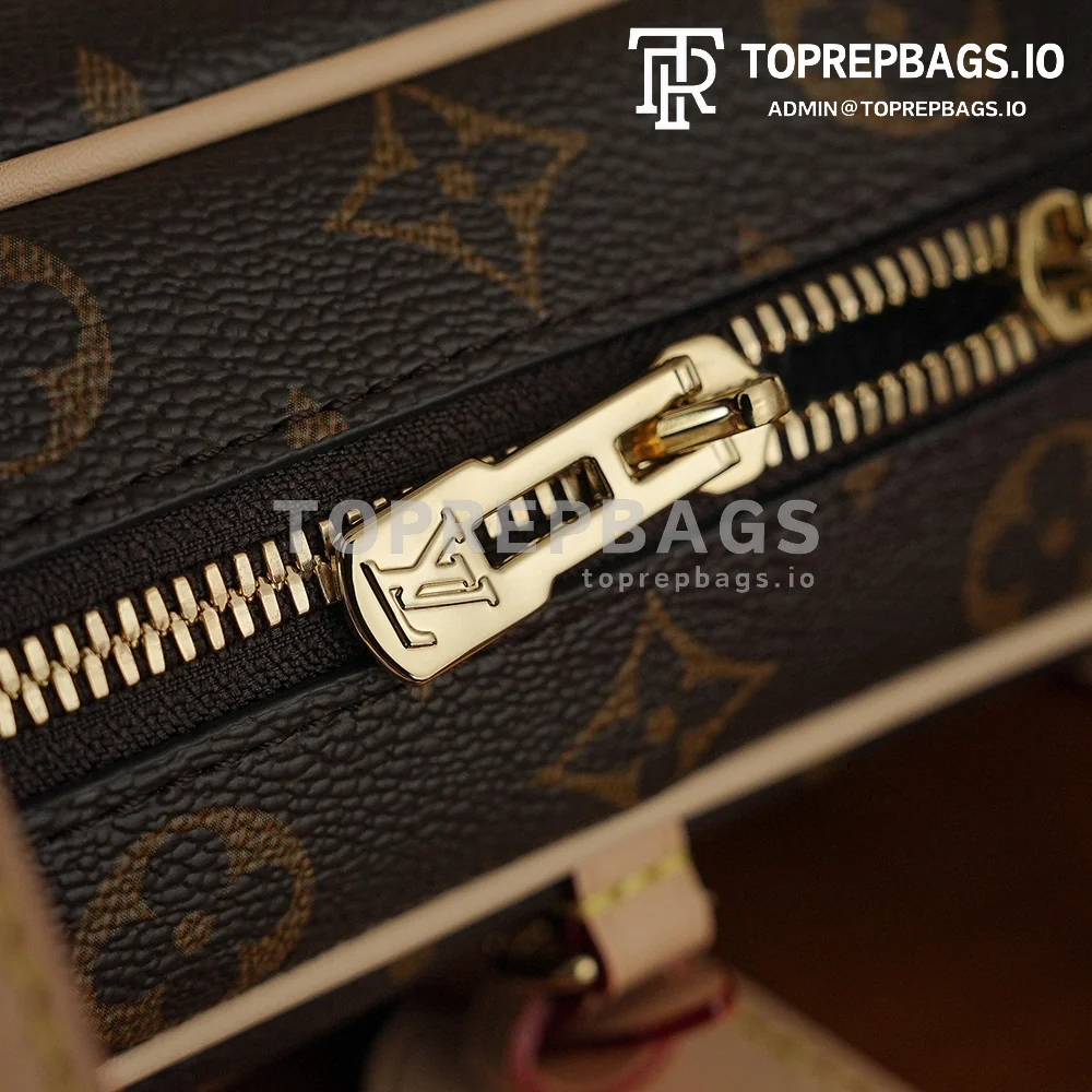 i1763797265438_5430_0_6 Louis Vuitton Hang On Hobo in Brown