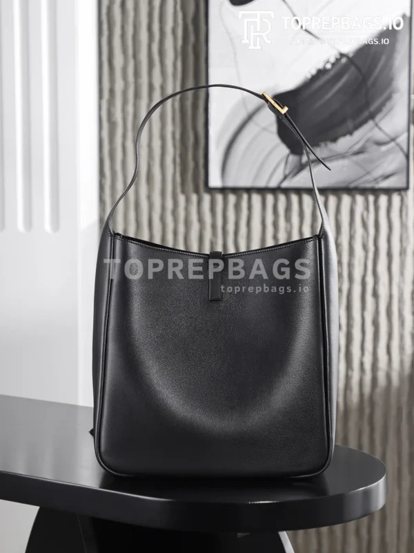 i1763978850586_7928_0_2 YSL Le 5 A 7 in Black