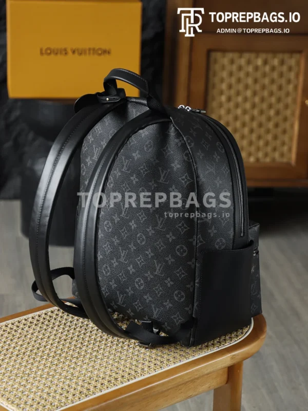 i1764060837583_6956_0_8 Louis Vuitton Discovery in Black