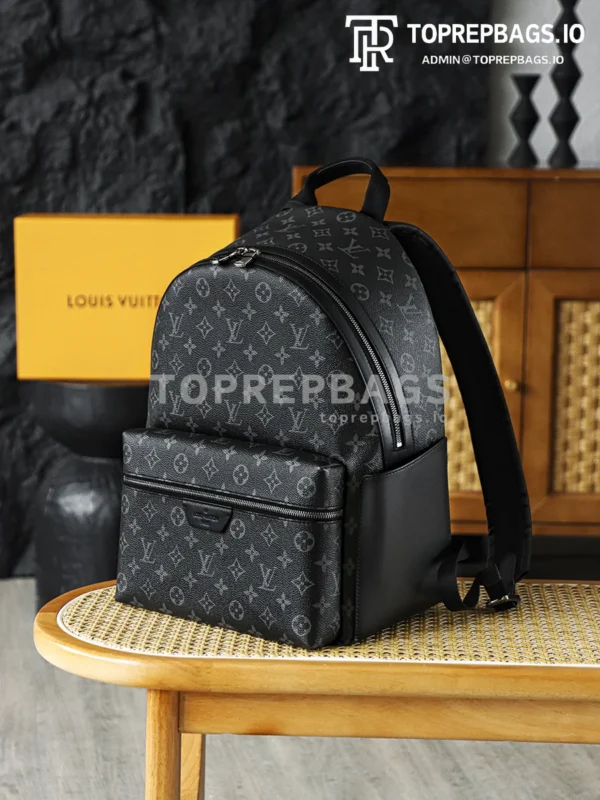 i1764060839716_6919_0_4 Louis Vuitton Discovery in Black