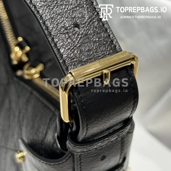 i1764228994757_3943_0_7 Dior Voyage Small Hobo in Black