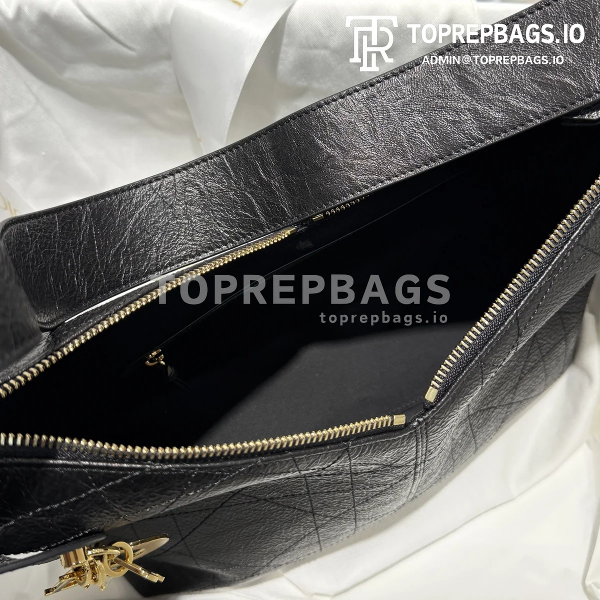 i1764229135223_4868_0_8 Dior Voyage Medium Hobo in Black