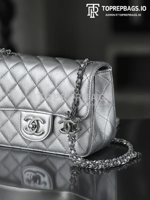 i1764239552299_5241_0_9 Chanel Pearl Crush Square Mini Caviar Leather Silver-tone Hardware Shoulder Bag detailed product image
