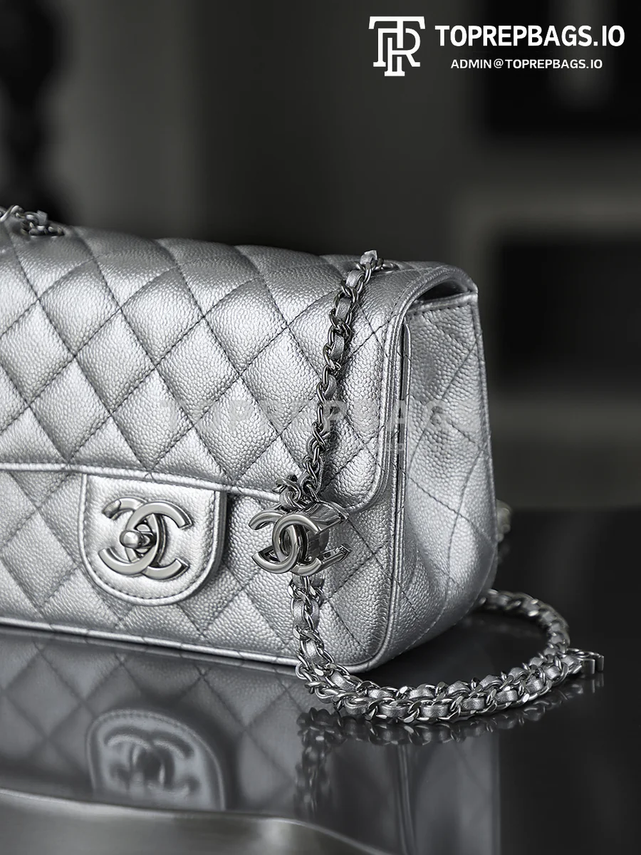 i1764239552299_5241_0_9 Chanel Pearl Crush Square Mini Caviar Leather Silver-tone Hardware Shoulder Bag detailed product image