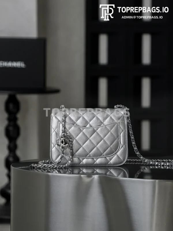 i1764239553288_2070_0_3 Chanel Pearl Crush Square Mini Caviar Leather Silver-tone Hardware Shoulder Bag detailed product image