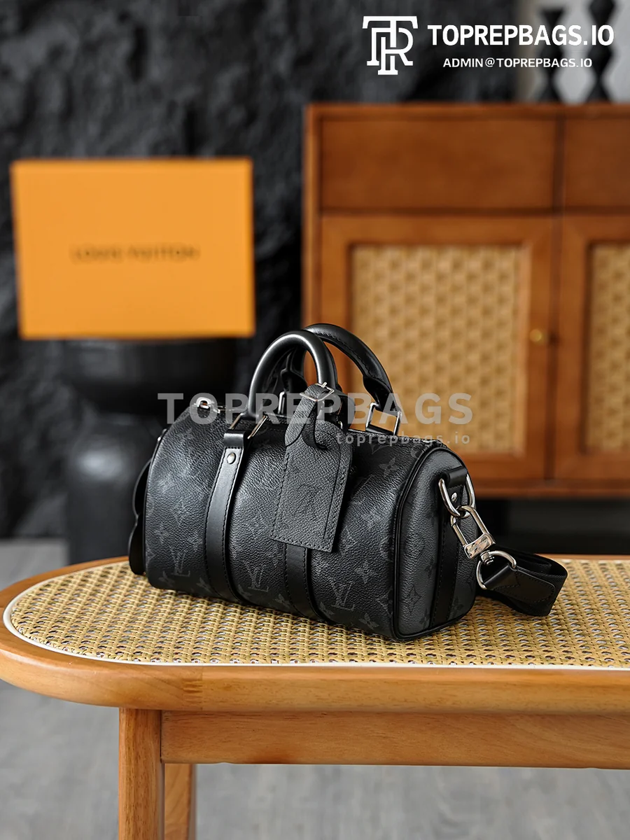i1764664982108_4872_0_1 Louis Vuitton Keepall in Black