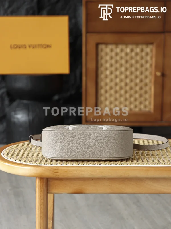 i1764665724841_3075_0_3 Louis Vuitton Bagatelle Hobo in Grey
