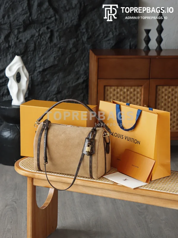 i1764672454014_3798_0_10 Louis Vuitton Express Medium in Brown