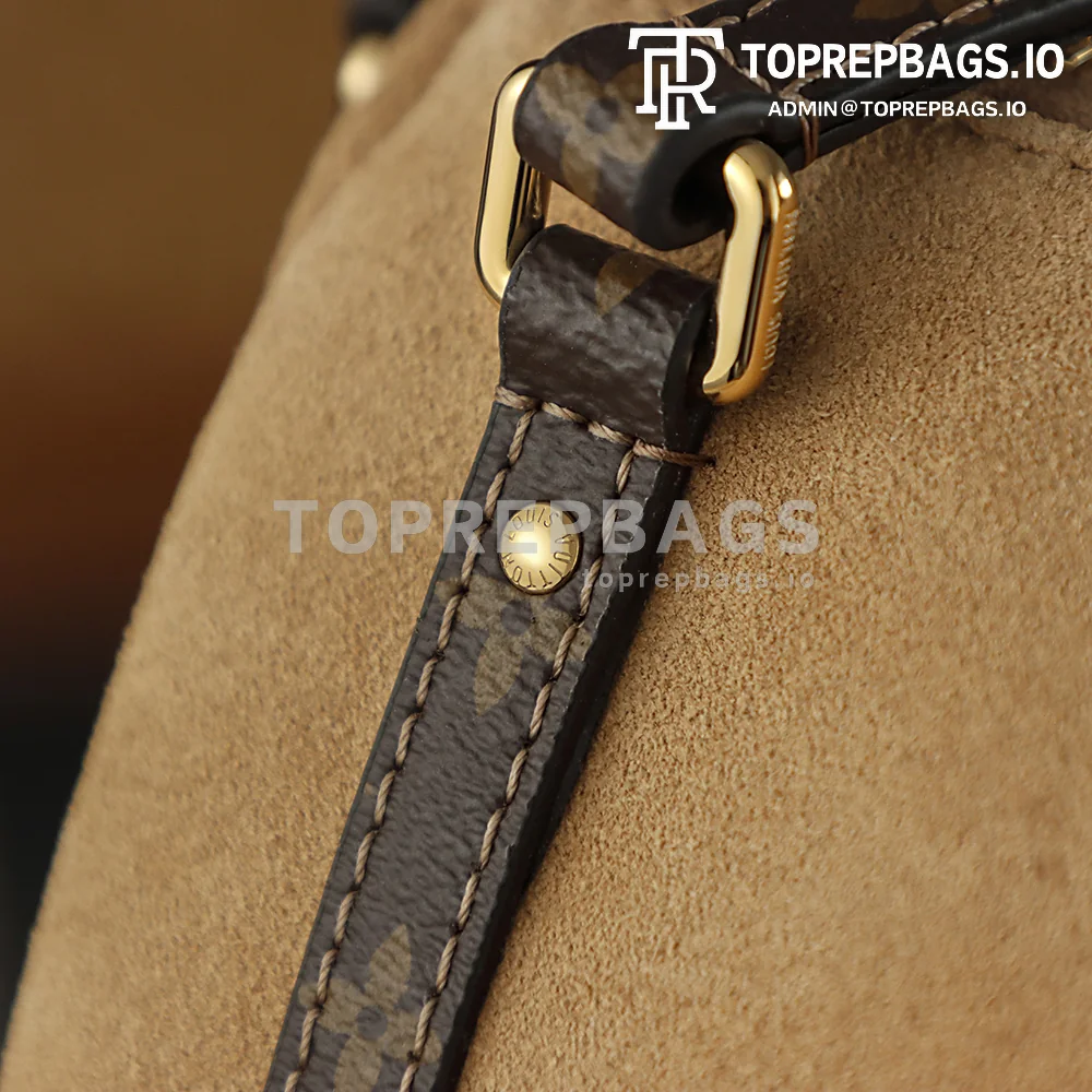 i1764672551484_32_0_2 Louis Vuitton Express Medium in Brown