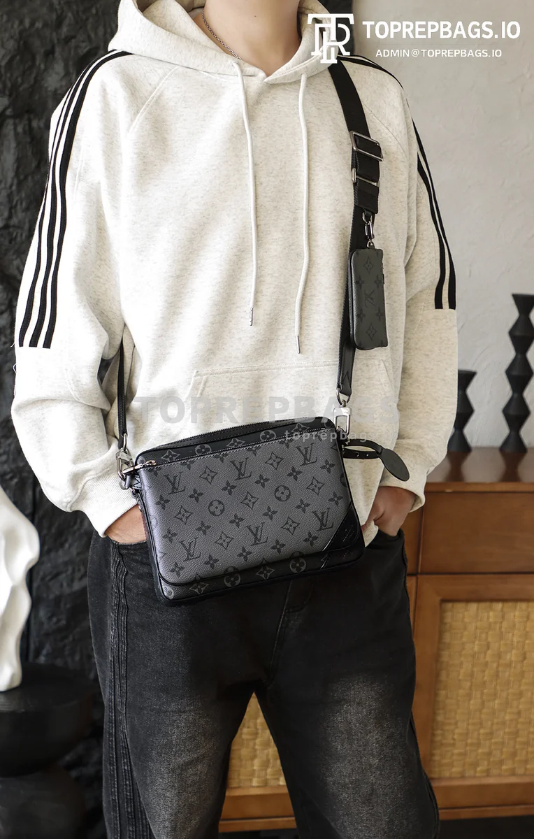 i1765522338561_4651_0_3 Louis Vuitton Trio Messenger in Grey