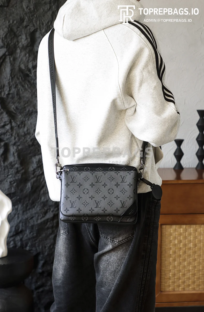 i1765522338604_4029_0_2 Louis Vuitton Trio Messenger in Grey