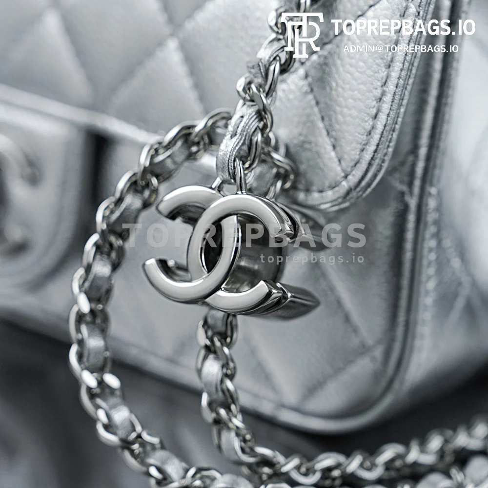 i1765859284670_4619_0_0 Chanel Classic Flap Rectangular Mini Lambskin Leather Silver-tone Hardware Shoulder Bag detailed product image