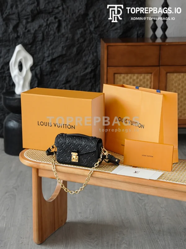 i1766219466000_6904_0_10 Louis Vuitton Pochette Metis in Black