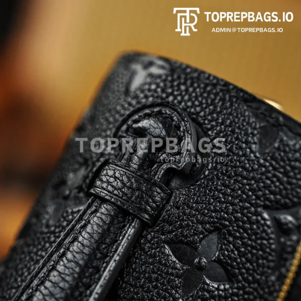 i1766219514307_4550_0_11 Louis Vuitton Pochette Metis in Black
