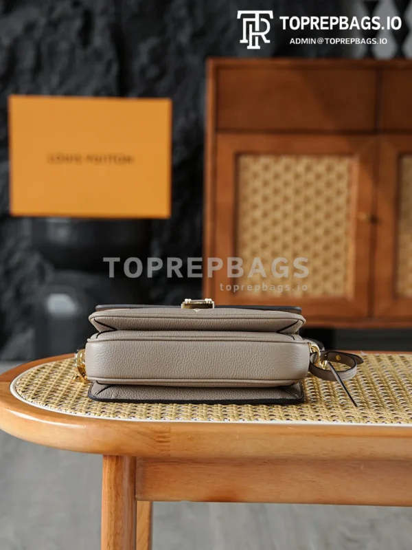 i1766219880062_4015_0_5 Louis Vuitton Pochette Metis in Taupe