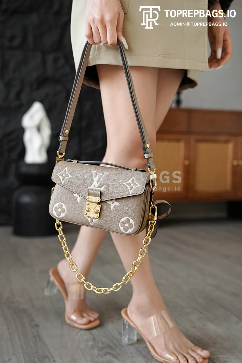 i1766220146357_2026_0_7 Louis Vuitton Pochette Metis in Taupe