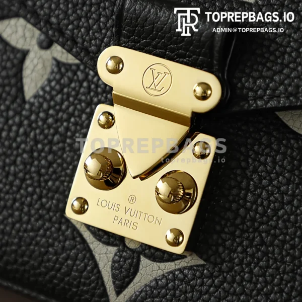 i1766220377350_6086_0_0 Louis Vuitton Pochette Metis in Black
