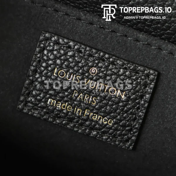 i1766220378073_4645_0_5 Louis Vuitton Pochette Metis in Black