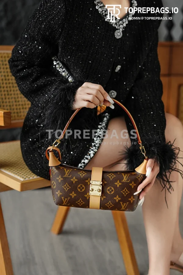 i1767170855133_7119_0_0 Louis Vuitton Pochette Mia in Brown