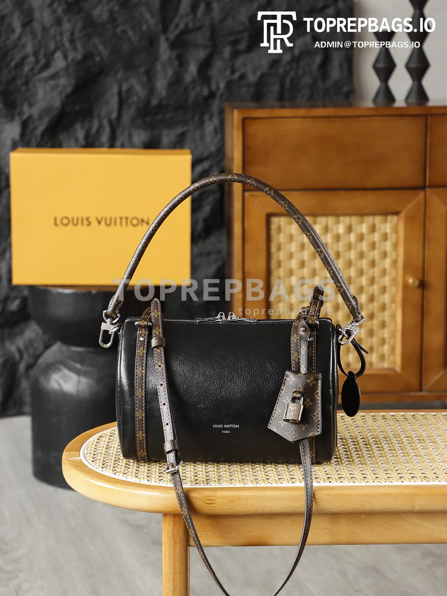 i1767505762094_7995_0_0 Louis Vuitton Express Mini in Black