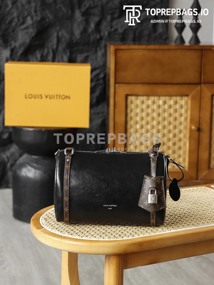i1767505762158_3573_0_5 Louis Vuitton Express Mini in Black