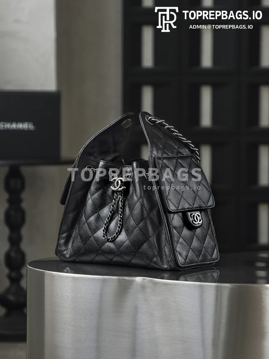 i1767603413293_3504_0_1 Chanel 25 Bag Small Hobo in Black