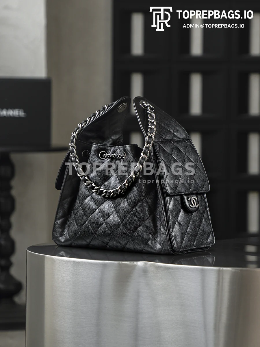 i1767603413660_430_0_4 Chanel 25 Bag Small Hobo in Black