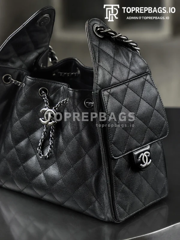 i1767603413703_3241_0_7 Chanel 25 Bag Small Hobo in Black