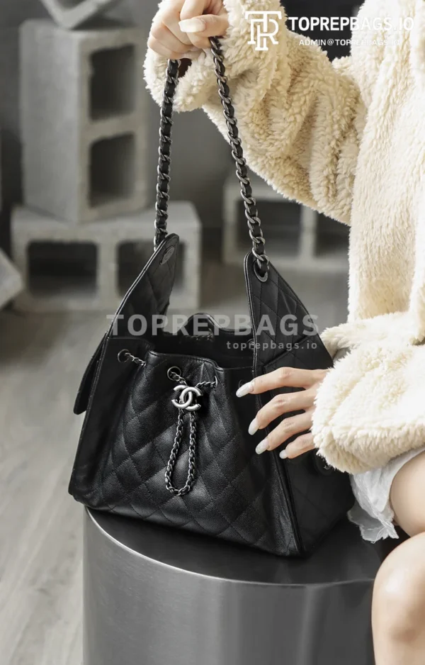 i1767603926818_6878_0_2 Chanel 25 Bag Small Hobo in Black