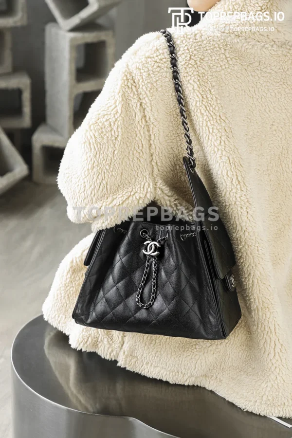 i1767603928057_6552_0_0 Chanel 25 Bag Small Hobo in Black
